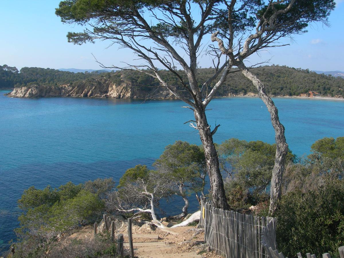 Azureva La Londe Les Maures Otel Dış mekan fotoğraf